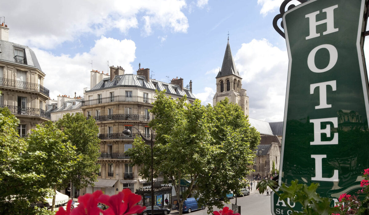 Hotel Manoir Saint germain des Pres church slider